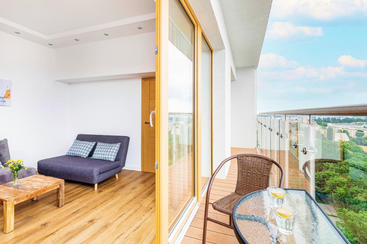 Platan Tower Baltic & Apartment