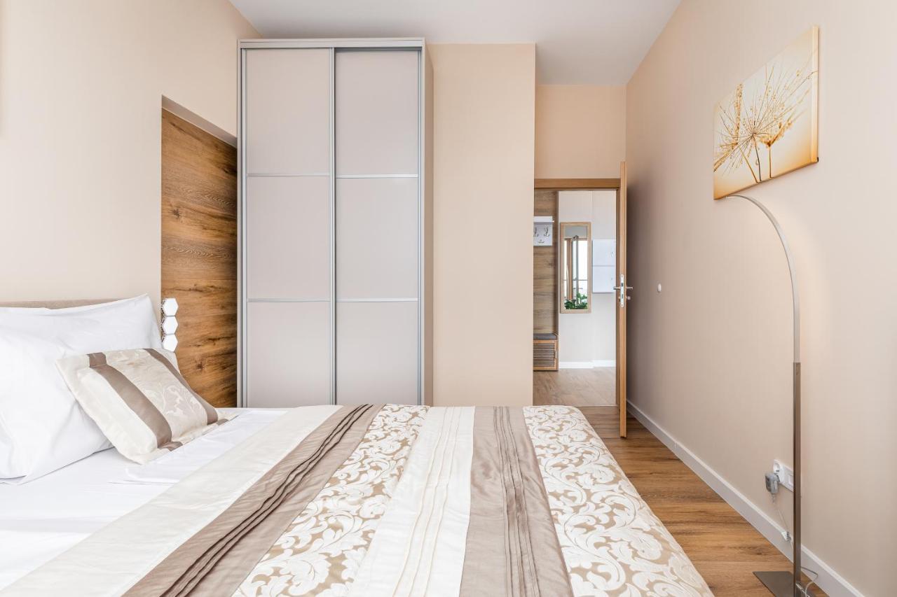 Platan Tower Baltic & Apartment *